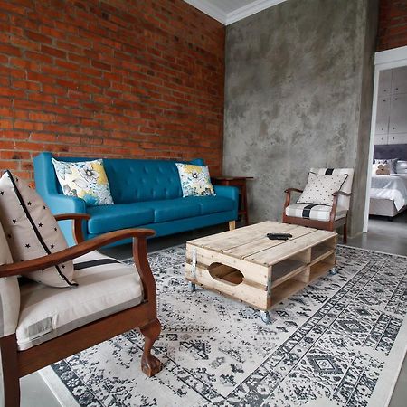 Rustic Retreat Apartment In Durbanville Exterior photo