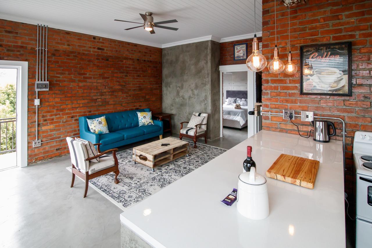 Rustic Retreat Apartment In Durbanville Exterior photo